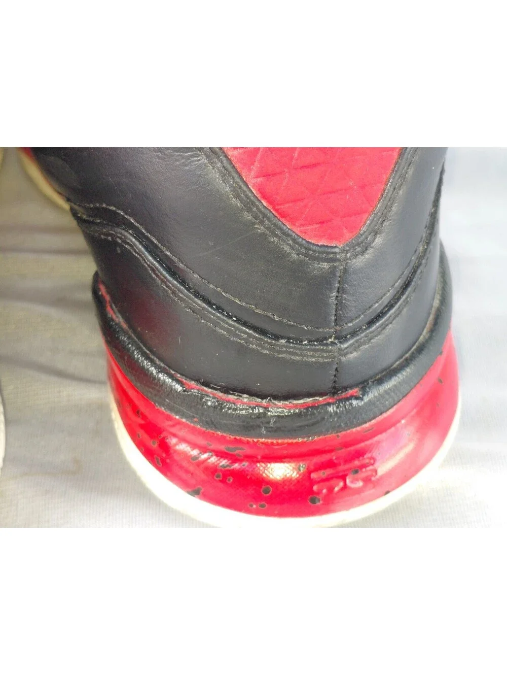 Size 12 - Li‑Ning Way of Wade 3 The Announcement